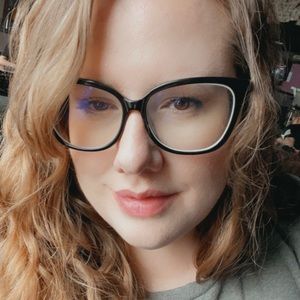 Meet your Posher, Breanne